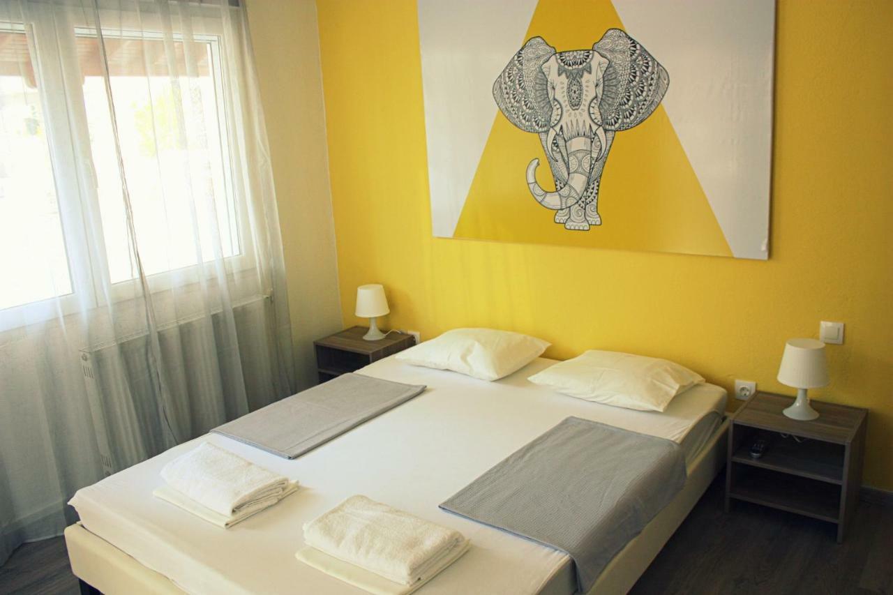 Nei Epivates Rental Rooms 50M From The Beach Néi Epivátesz Kültér fotó