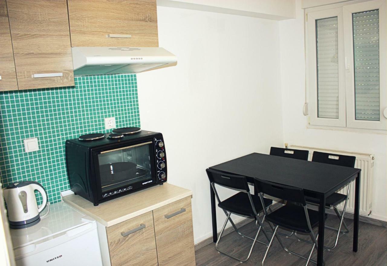 Nei Epivates Rental Rooms 50M From The Beach Néi Epivátesz Kültér fotó